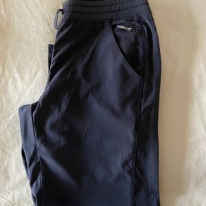 Beyond Scrubs- woman’s pants -Size LP